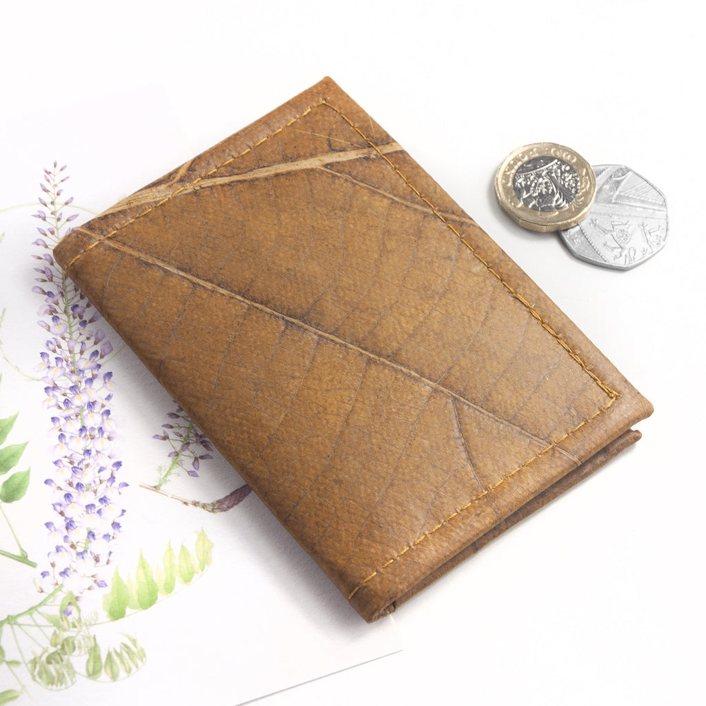 Bifold Cardholder in Leaf Leather - Cinnamon Orange