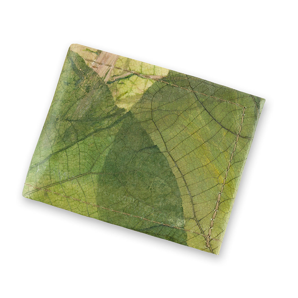Men's Wallet in Leaf Leather - Leaf Green