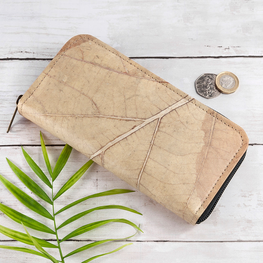Ladies Zip Over Wallet in Leaf Leather - Natural