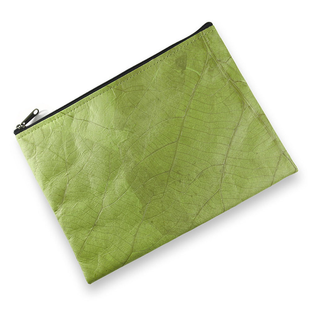 Clutch Bag in Leaf Leather - Leaf Green