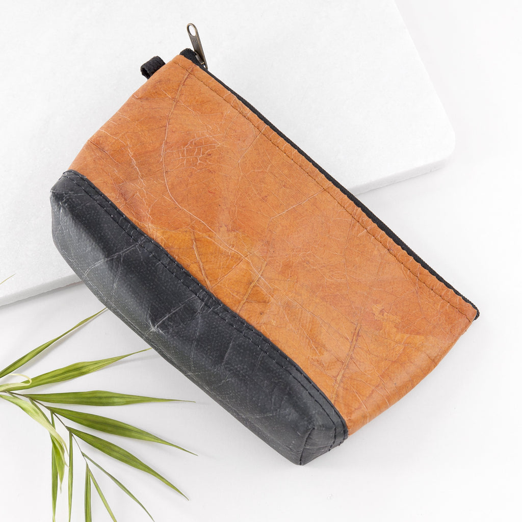 Small Vegan Leaf Leather Wash Bag - Cinnamon Orange